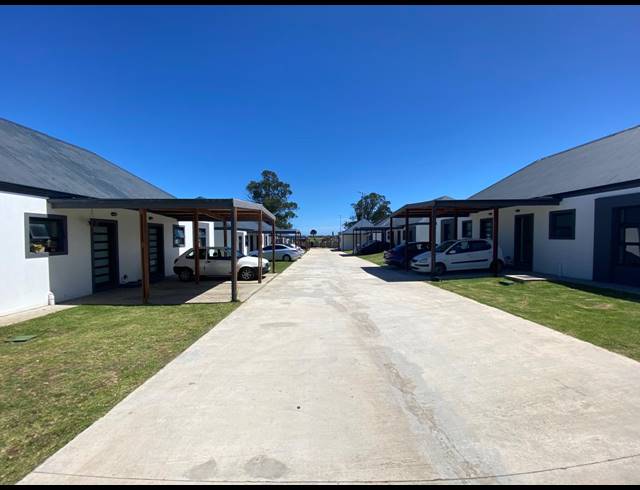 2 BEDROOM HOUSE FOR SALE IN PACALTSDORP